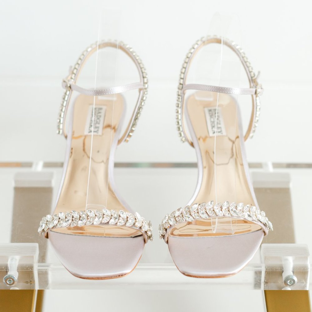 Badgley Mischka Kenya Lavender Satin Kitten Heel Women's 9.5 - Picture 2 of 14